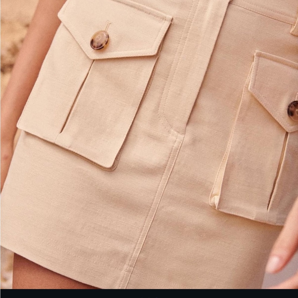 Sezane vanilla Skirt with Button Details - Picture 3 of 11